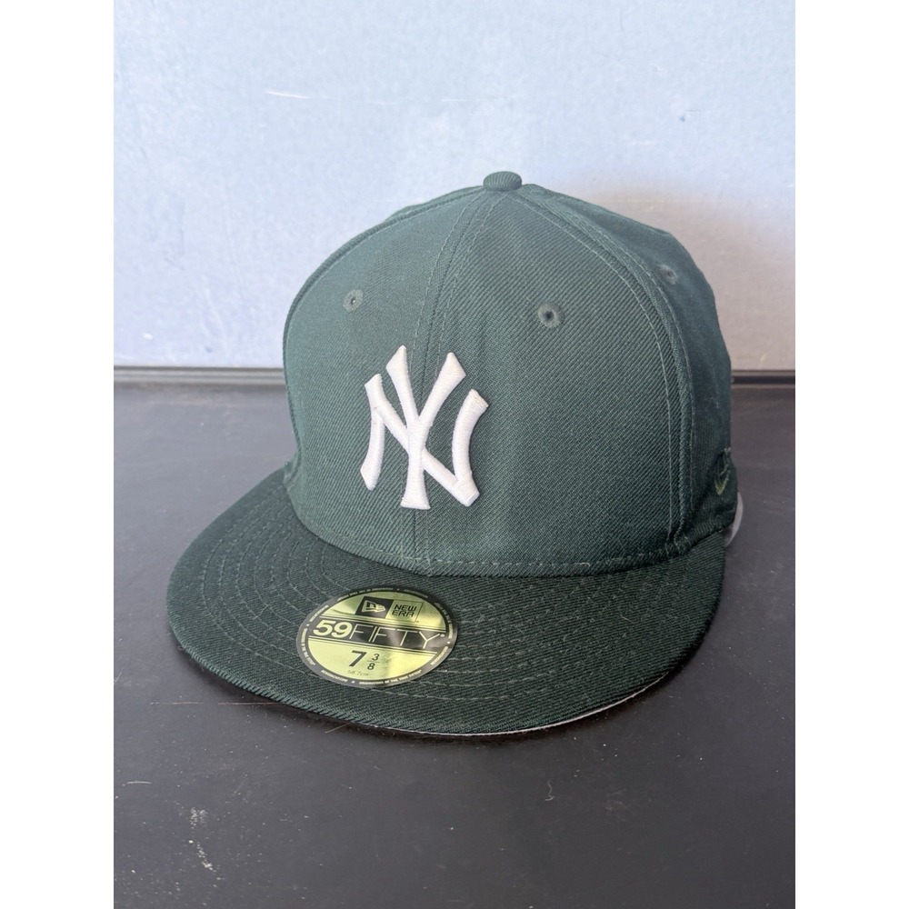 New Era NY Yankees 1996 World Series Forrest Green Pink (59FIFTY) Size 7 3/8